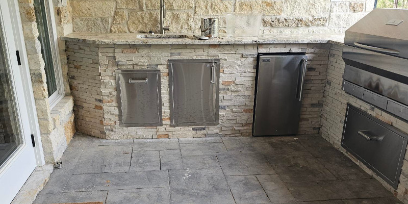 Outdoor Cabinets, East Texas